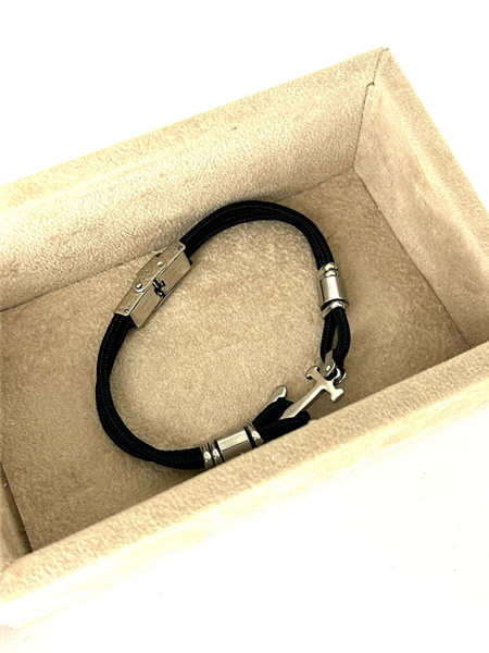 BRACCIALE STRONGER