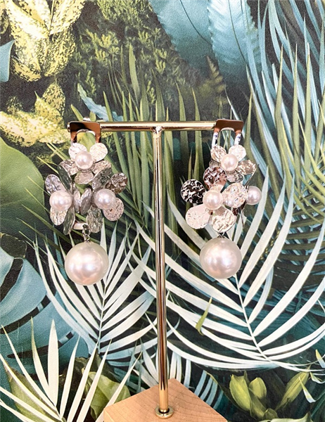 ORECCHINI FIORI E PERLE