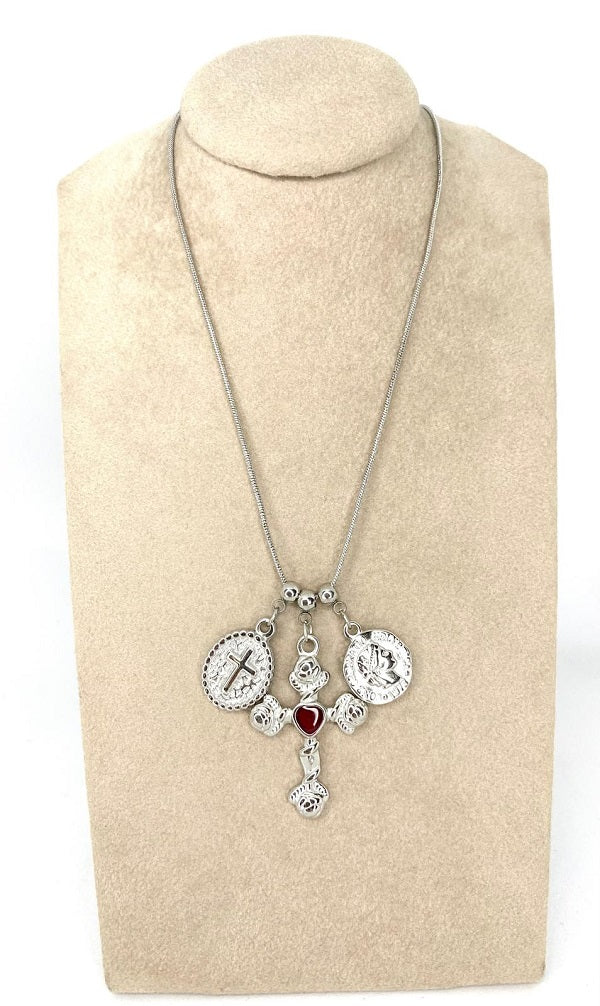 Collana Charmy