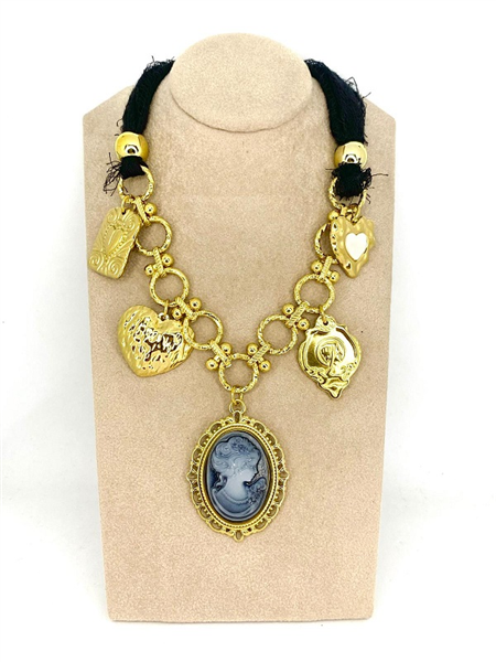 COLLANA LACE