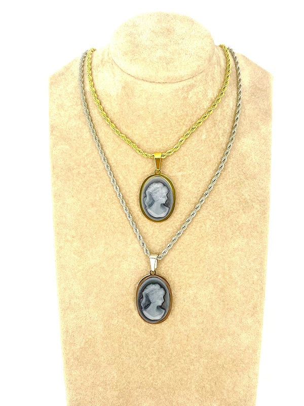 Collana Old Style