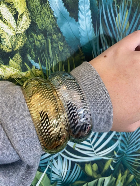 BRACCIALE RIGIDO RIGATO