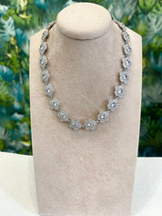 Choker Flower