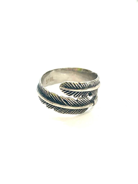 ANELLO CON FOGLIA  PICCOLA